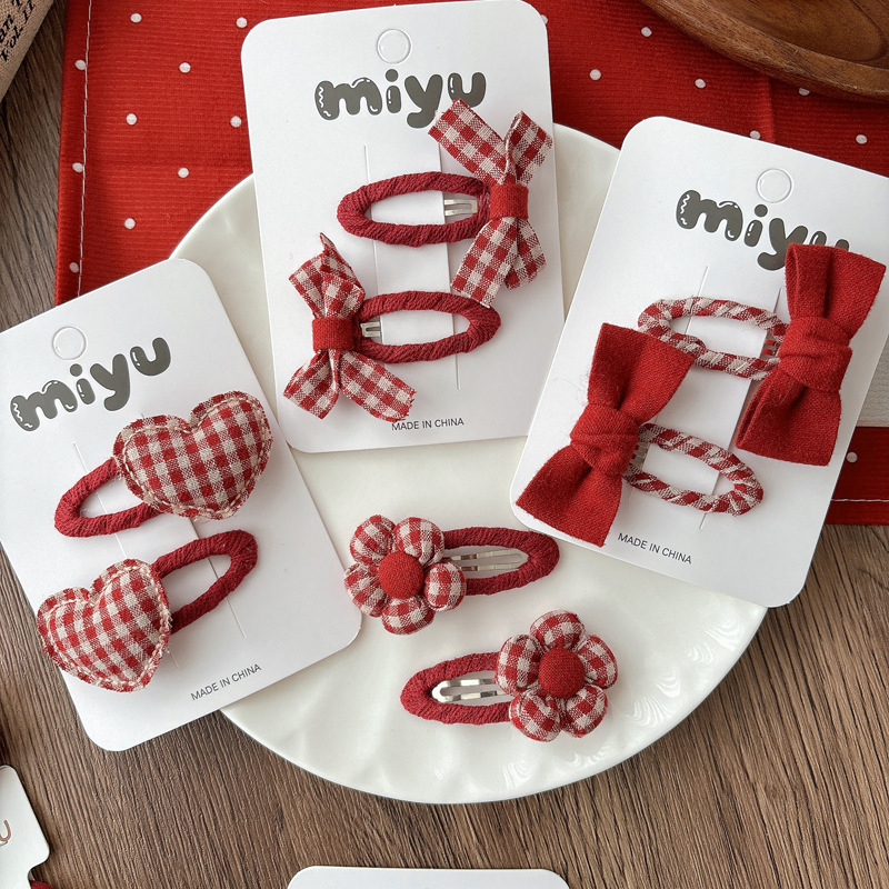 Nuovo Set di Accessori per Cap - Tie Clip Set recensione e prezzo