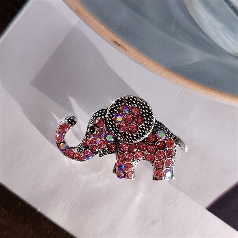 1Pc Delicata Spilla di Elefant - Men'S Accessories Trends 2025 recensione e prezzo